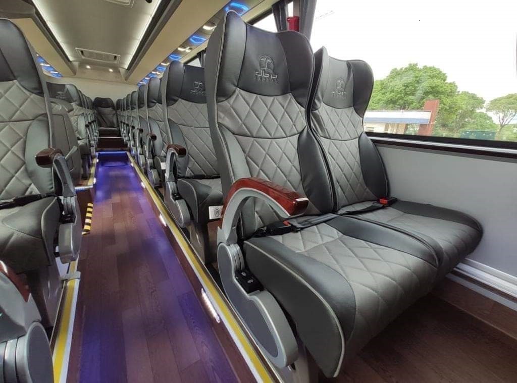 من مكة الى الرياض